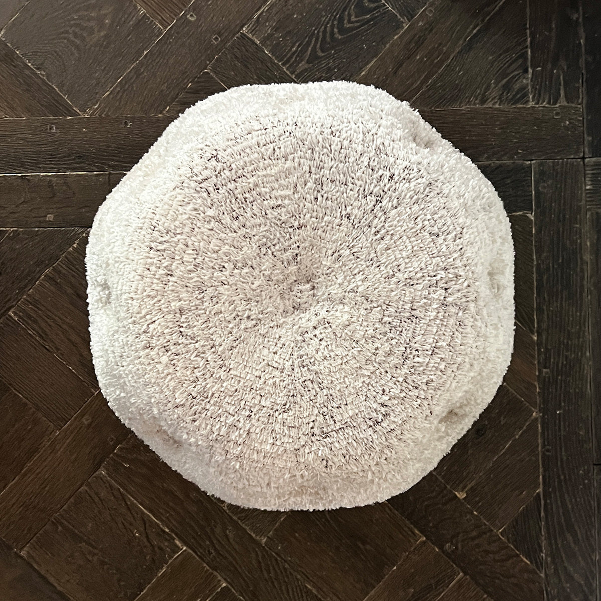 Buttoned Egg Ottoman